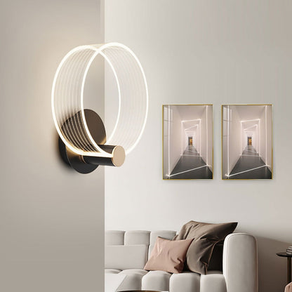 Modern Circle Wall Light Single Bedside Wall Light Acrylic & Metal - 