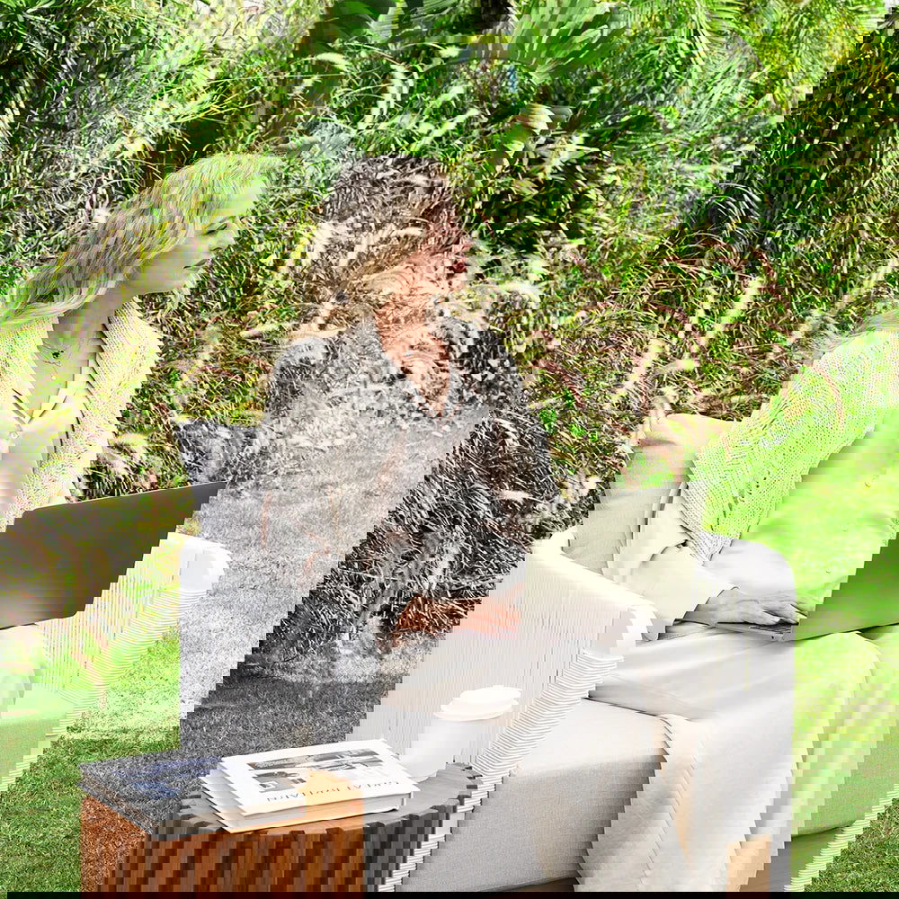 White Woven Rope Outdoor Swivel Chair Sofa 360 Degree Rotatable Coastal Patio Armchair - 